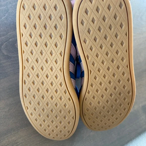 Adidas Cloudfoam Plus Tennis Shoes - Picture 4 of 10